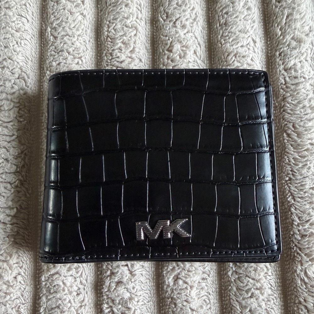 Michael Kors Mens Black Croc Embossed Leather Bifold Wallet Silver MK Logo